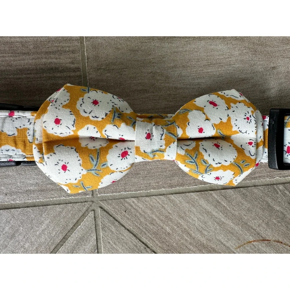 Floral Bow Tie Cat Collar‎ with Bell Adjustable Cute Kitten Safety Buckle